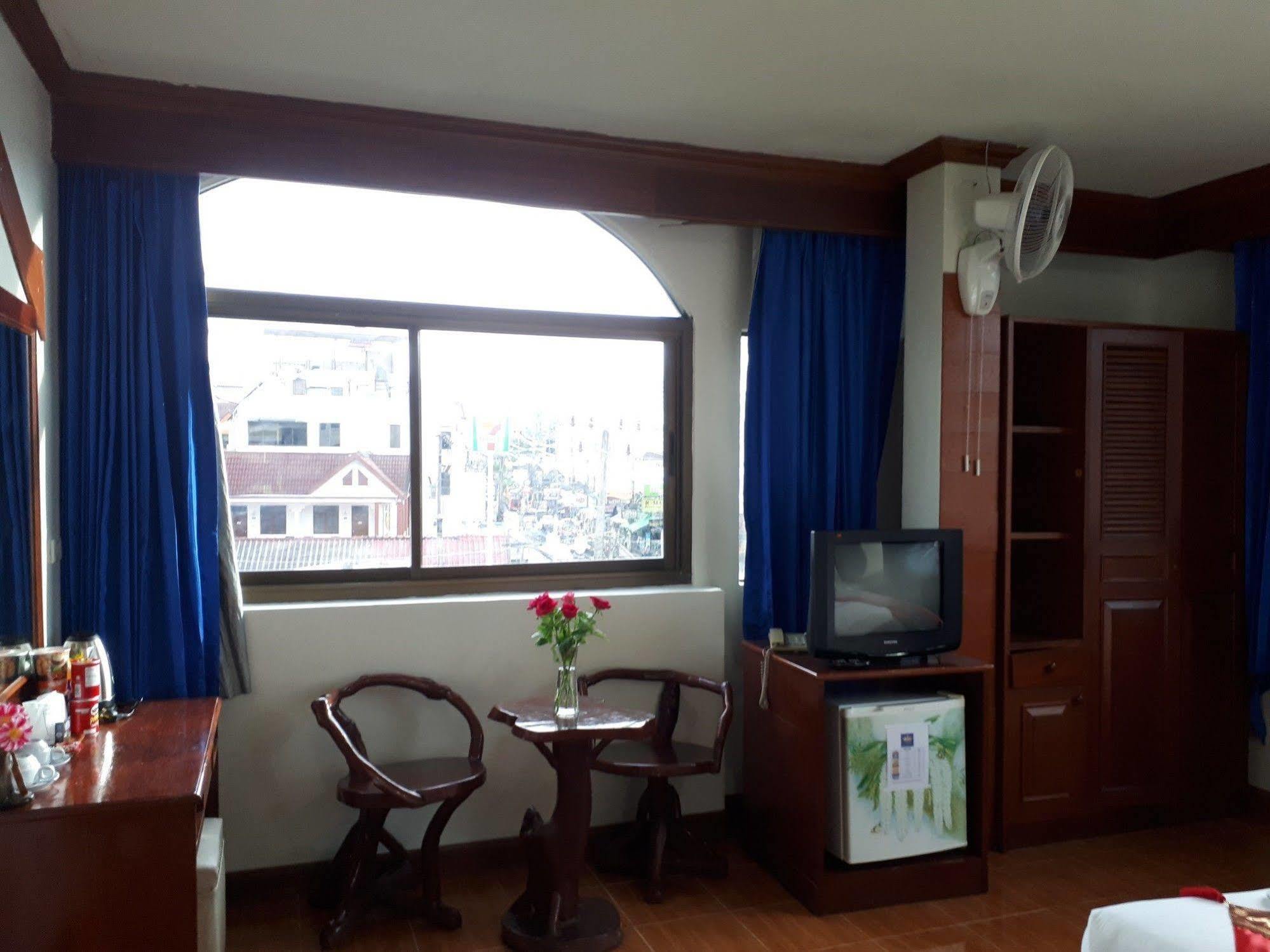מלון Centre Point Patong מראה חיצוני תמונה